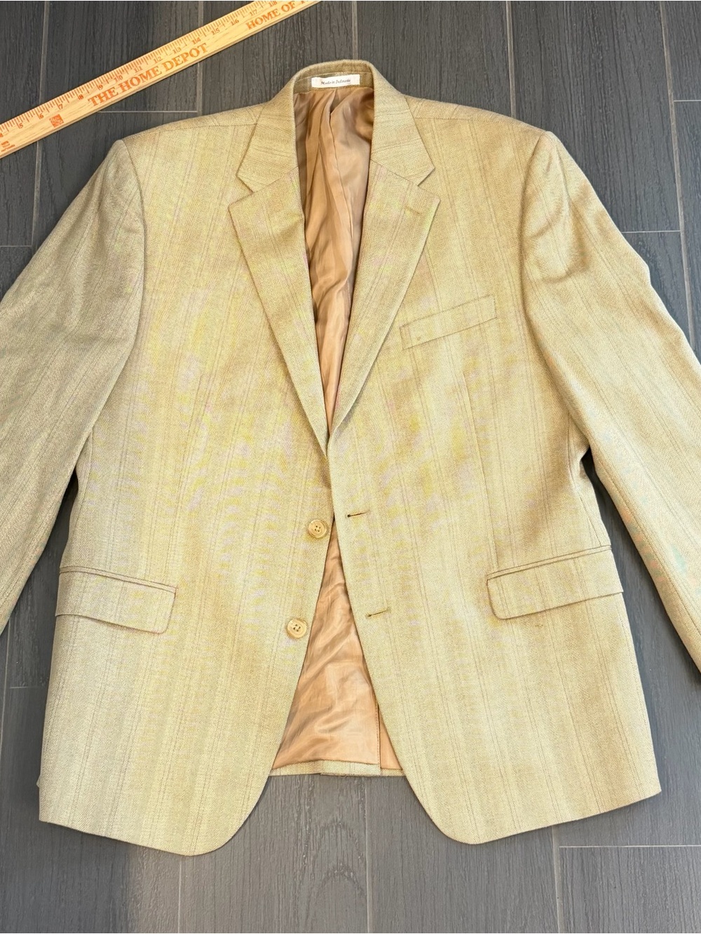Men's Light Tan Blazer - Classic Two-Button Sport Coat